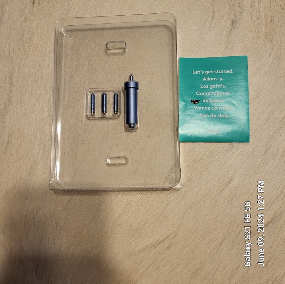 Cricut Foil embossing tool for Air Explorer.